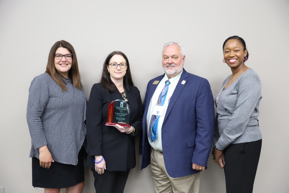 AR Comm Development Award 2022.jpg